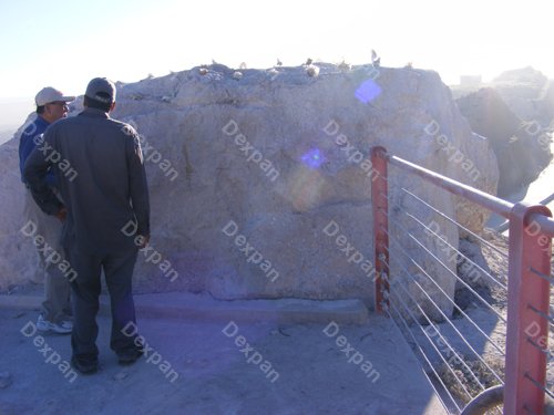 Dexpan Rock Breaking, Rock Excavating, Rock Blasting, Rock Demolition, Rock Drilling