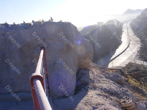 Dexpan Rock Breaking, Rock Excavating, Rock Blasting, Rock Demolition, Rock Drilling